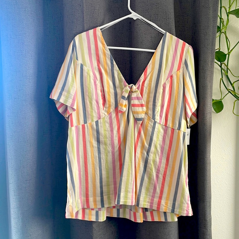 New with tags! Tie front blouse.